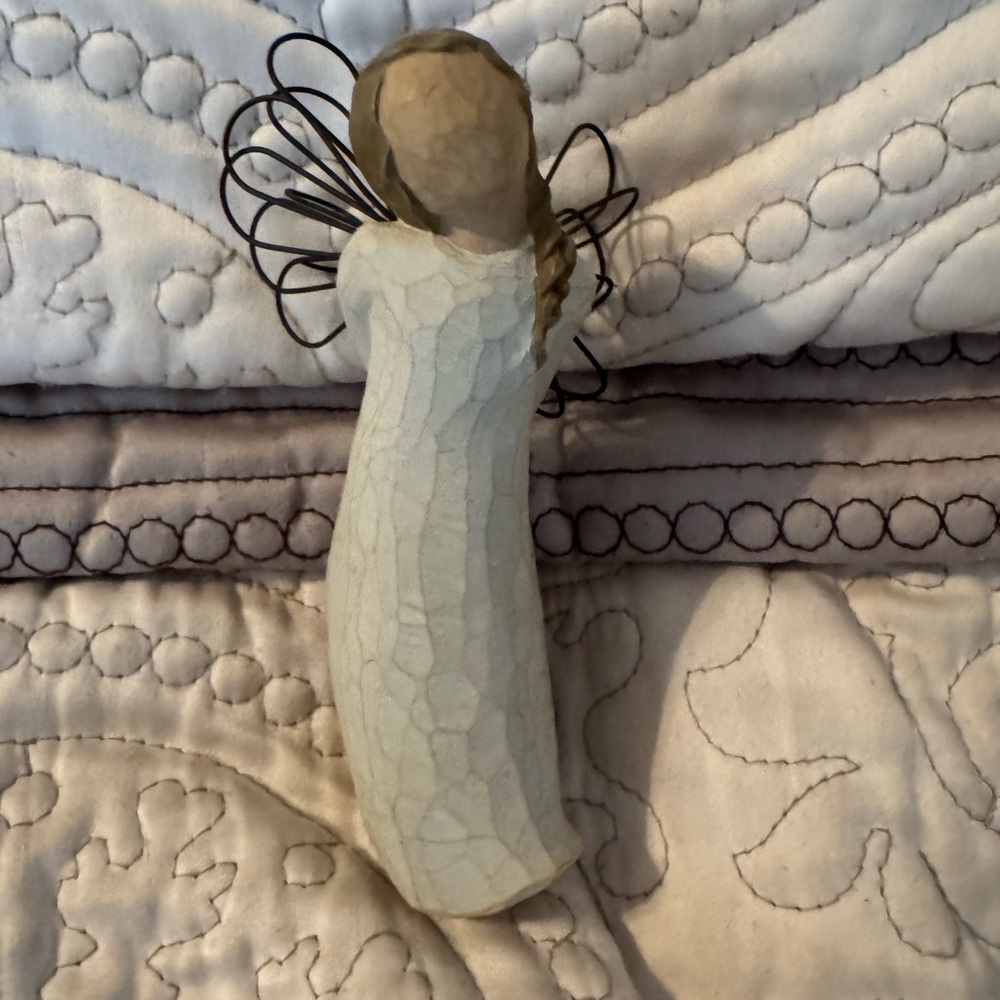 Willow tree Angel thank you 4" tall